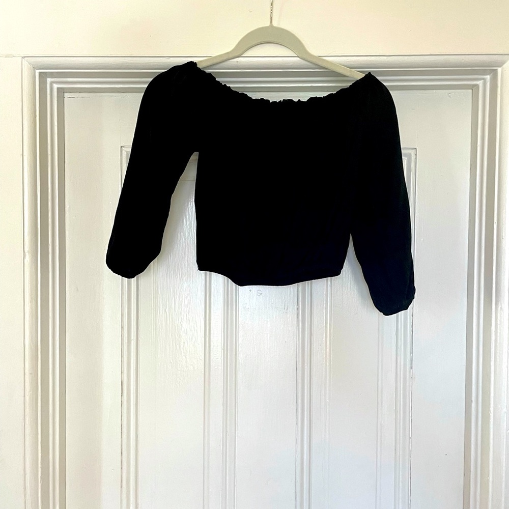 Brandy Melville Crop Top